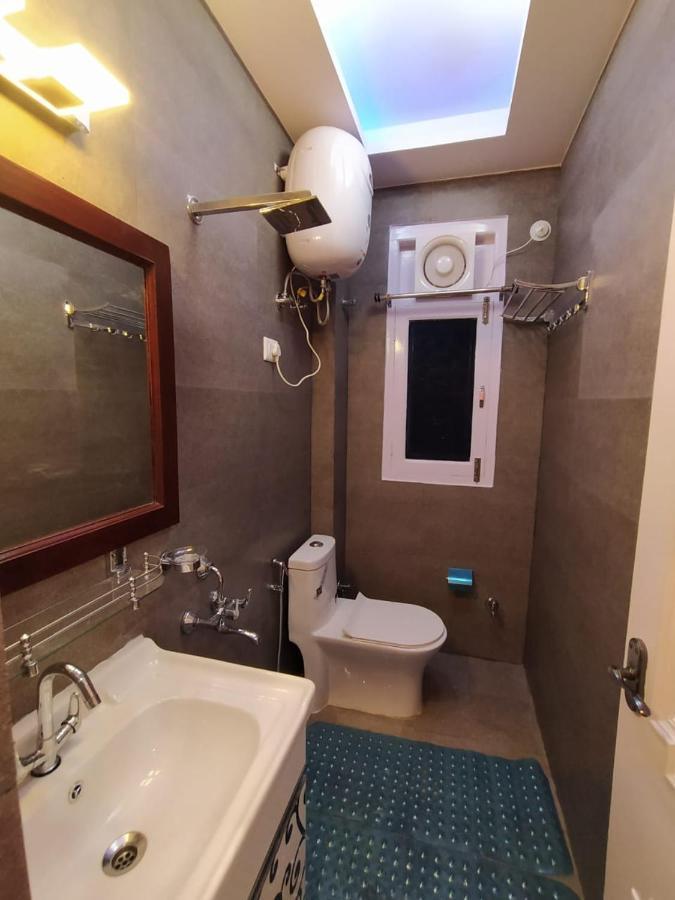 Deluxe Homestay Apartments With Kitchen In Шимла Экстерьер фото